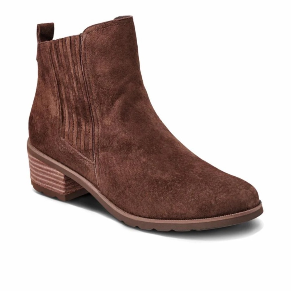 Reef Brown Suede Ankle Boots